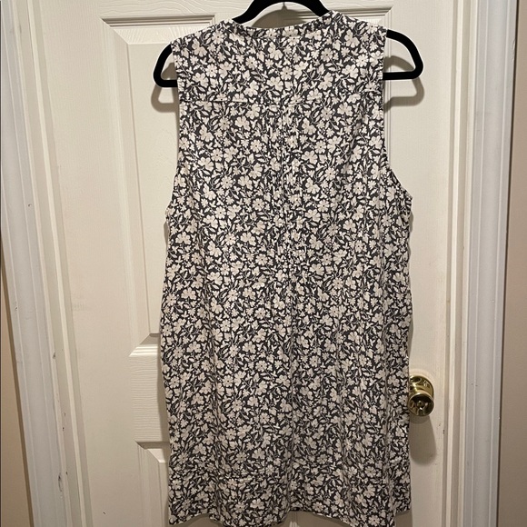 Faherty Isha gray and white floral linen dress - Picture 5 of 10